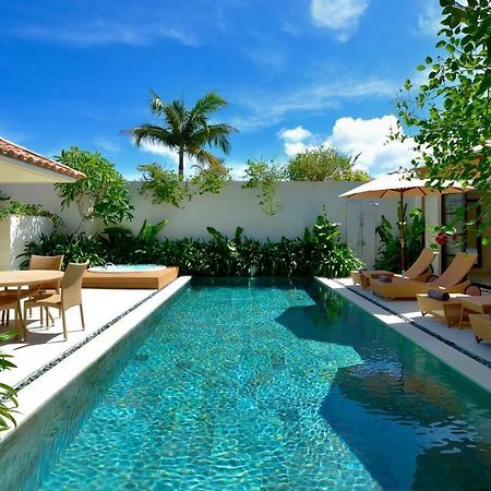 The Uza Terrace Beach Club Villas Йомитан Екстериор снимка