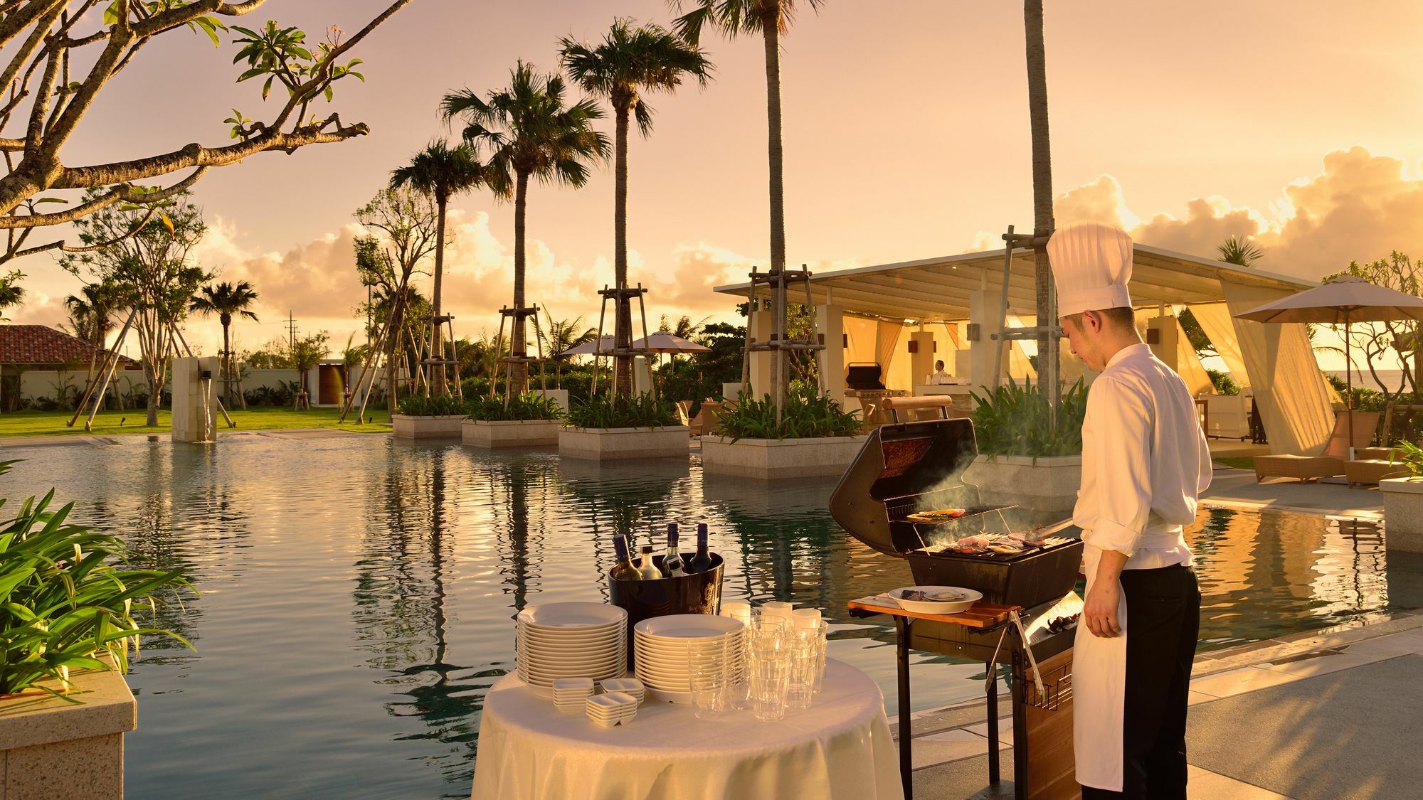 The Uza Terrace Beach Club Villas Йомитан Екстериор снимка